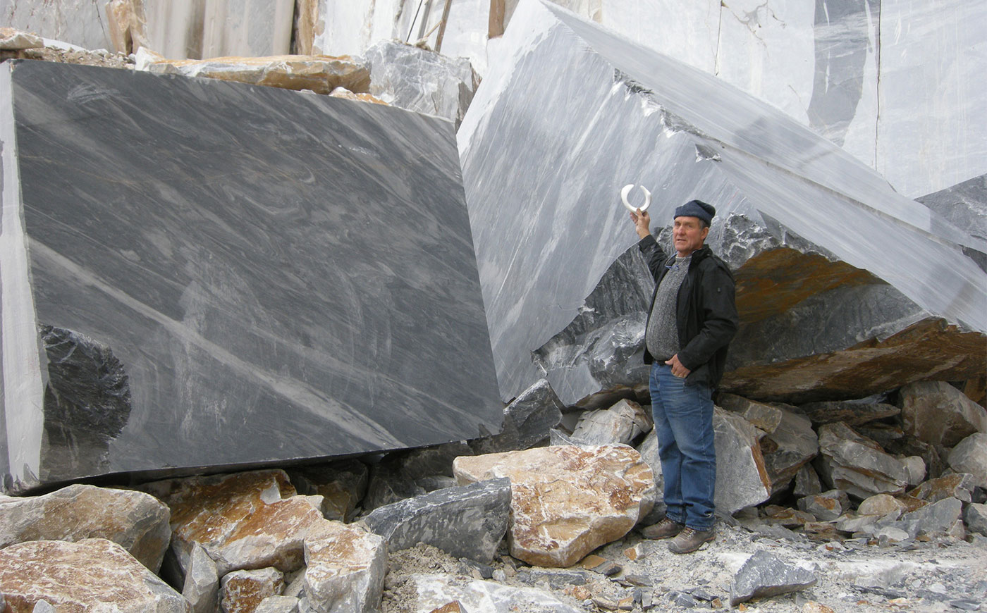 Richard Erdman Studios modern sculpture marble process