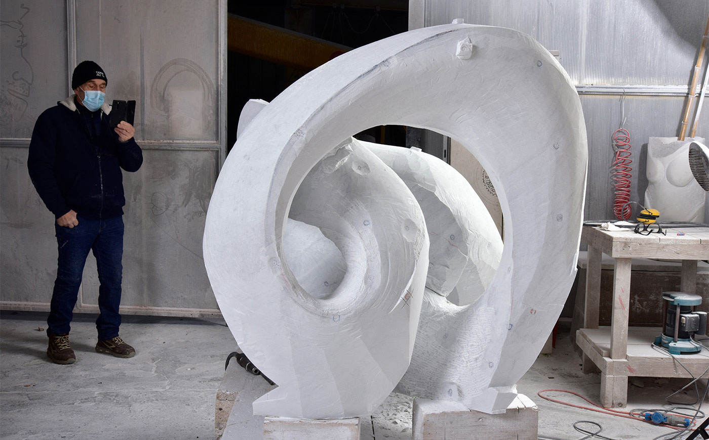 Richard Erdman modern sculpture marble studio process