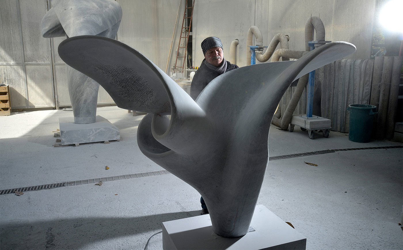 Richard Erdman modern sculpture studio
