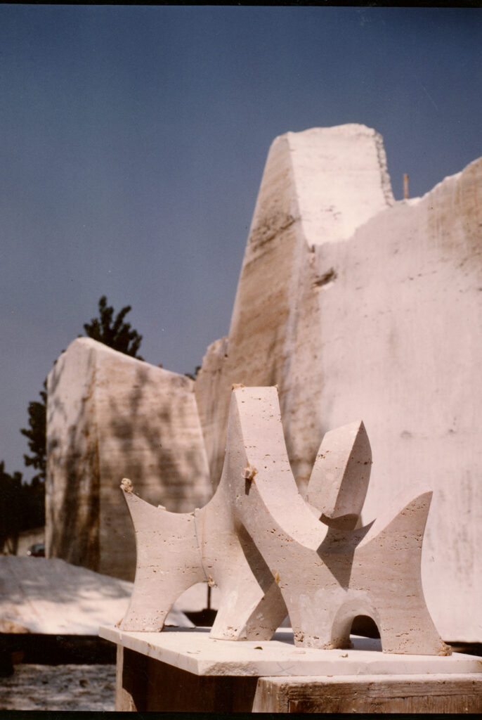monumental sculpture Passage at the Donald M Kendall Sculpture Gardens